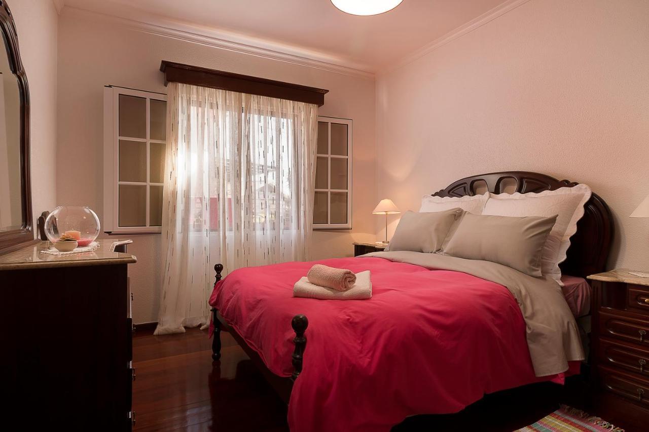 Welcome Home, With A Fantastic View, Sunrise & Sunsets Estreito Da Calheta Luaran gambar